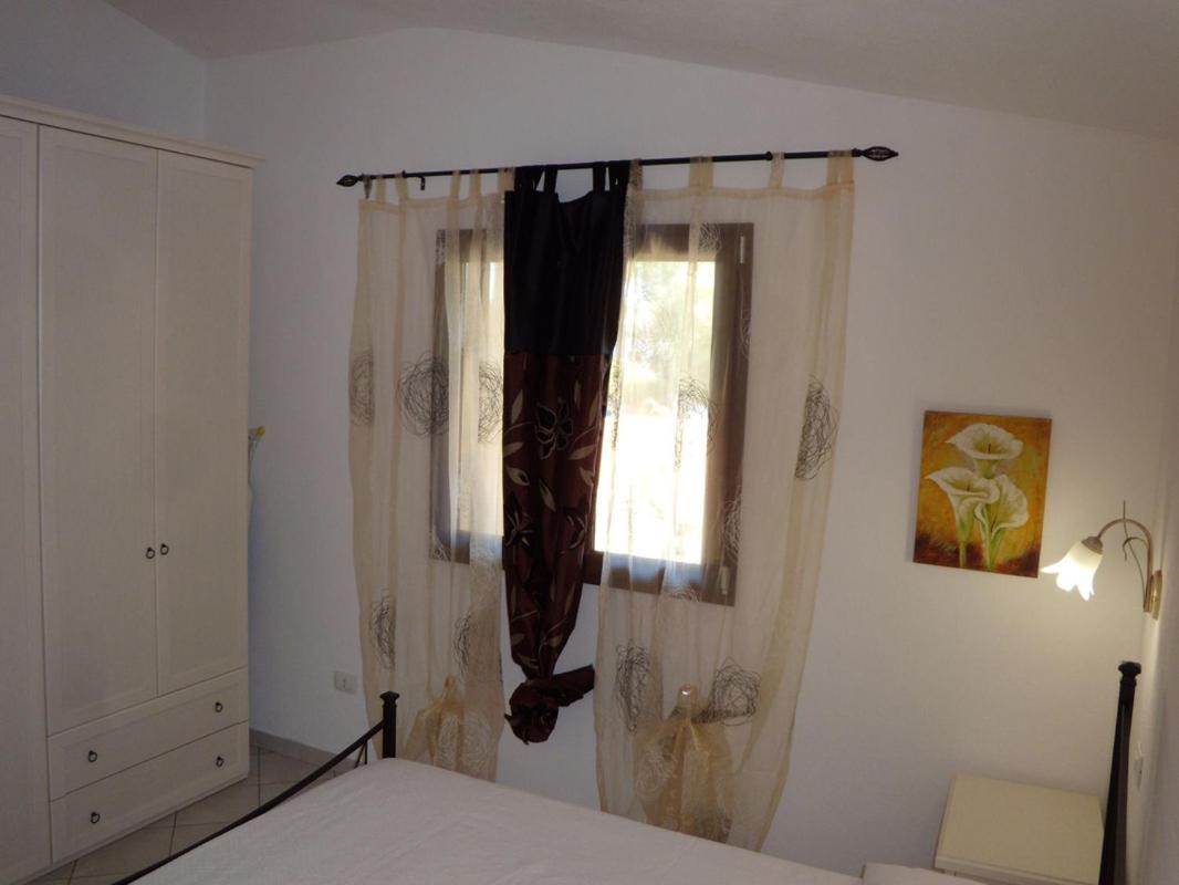 Casadelfaro Con Giardino A Pittulongu 600Metri Dalla Spiaggia オルビア エクステリア 写真