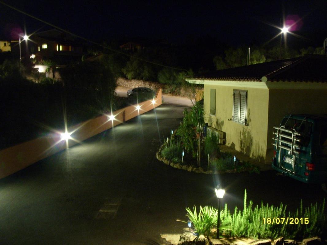Casadelfaro Con Giardino A Pittulongu 600Metri Dalla Spiaggia オルビア エクステリア 写真